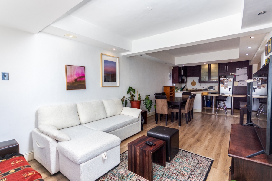 2 Bedroom Property for Sale in Sea Point Western Cape